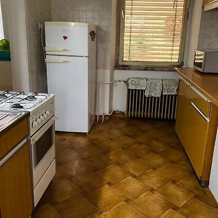 House With Garden And Free Parking, Great For Groups * Ljubljana